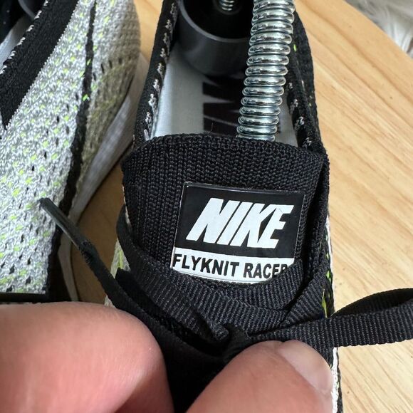 Lot of 2 Nike Flyknit Racer Oreo / Volt 2.0 Men's Sz 5 Women Sz 6.5 - Picture 13 of 16